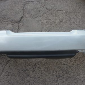 parachoque subaru legacy sedan 2005 2006 trasero – daños