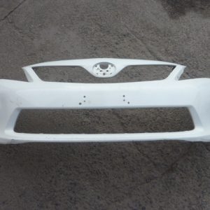 parachoque toyota corolla 2011 2012 alternativo – daños