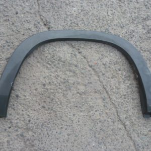 moldura maxus deliver 9 2021 2023 trasero copiloto daños