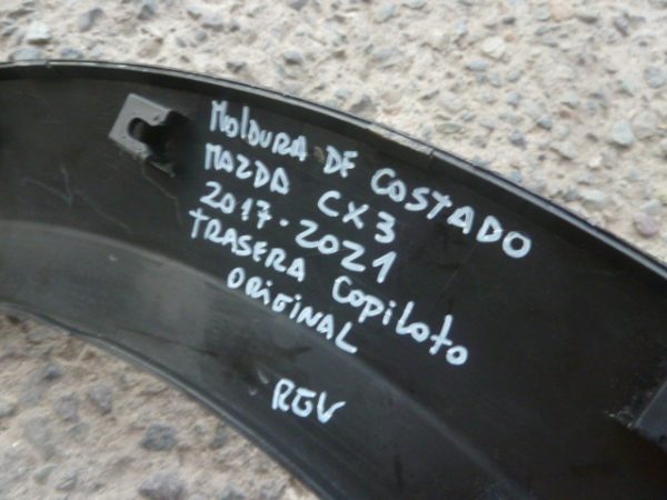 moldura mazda cx3 2017 2021 costado trasero copiloto - Imagen 2