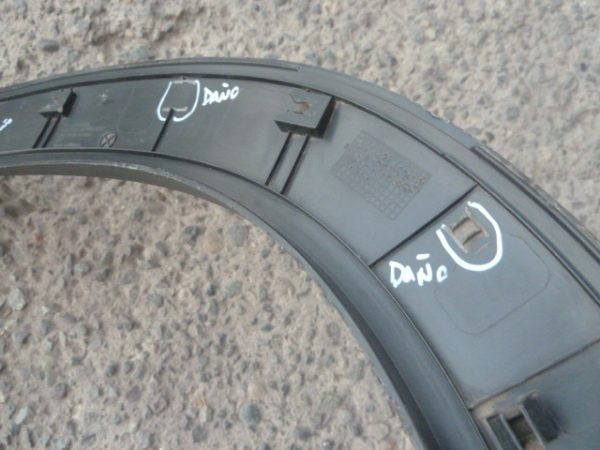 moldura chevrolet colorado 2012 2016 costado trasero copiloto daños - Imagen 3