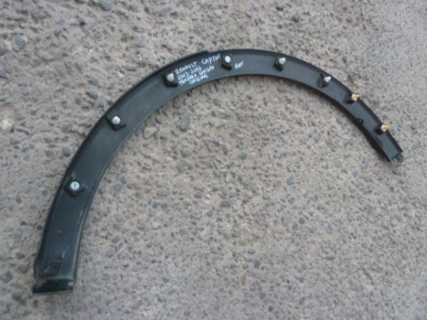 moldura renault 2013 2016 costado trasero copiloto daños - Imagen 4