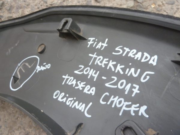 moldura paso rueda strada trekking 2014 2017 trasera chofer daños - Imagen 4