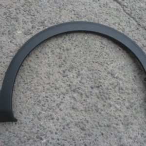 moldura paso rueda peugeot 3008 5008 2019-22 del copiloto daños