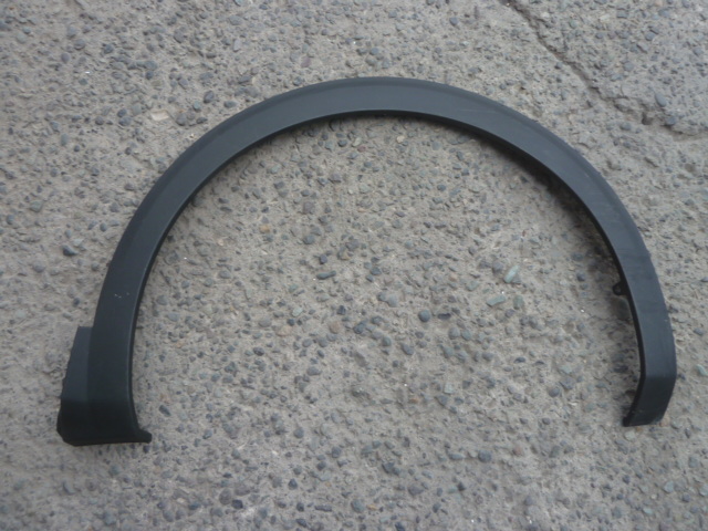 moldura paso rueda peugeot 3008 5008 2019-22 del copiloto daños