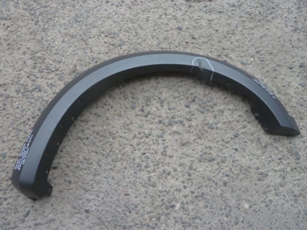 moldura paso rueda ranger raptor 2024 2025 delant copiloto daños