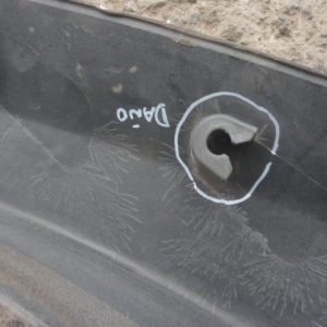 moldura paso rueda chevrolet dmax 2010 2013 del copiloto daños