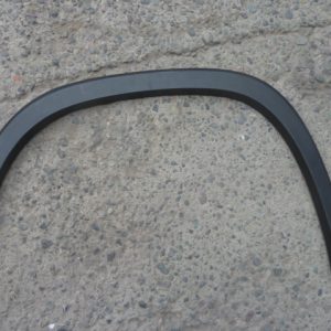 moldura paso de rueda groove 2018 2022 delantera chofer daños