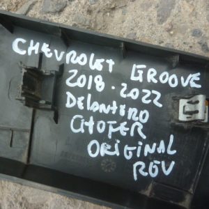 moldura paso de rueda groove 2018 2022 delantera chofer daños