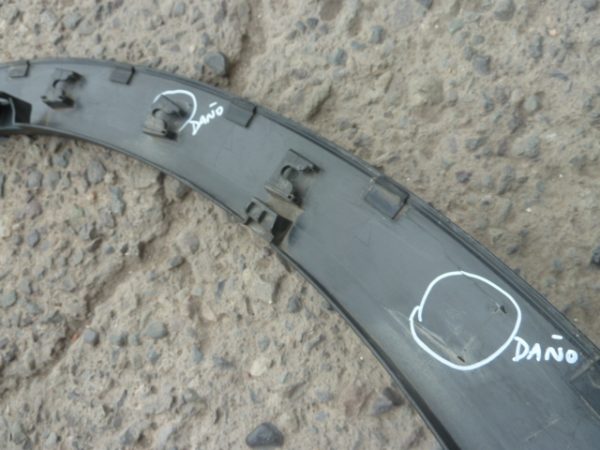 moldura paso de rueda mazda cx9 2017 2022 delant chofer daños - Imagen 5