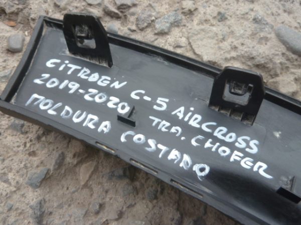 moldura paso rueda citroen c5 aircross 2019 2020 trasera chofer daños - Imagen 4