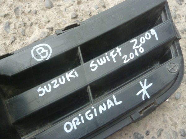rejilla de parachoque suzuki swift 2009 2010 original usada - Imagen 2