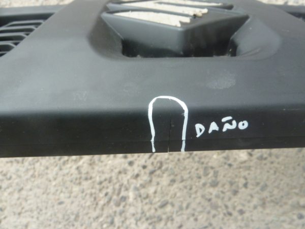 mascara suzuki jimny 2020 2021 2022 2023 2024 - dañada - Imagen 3