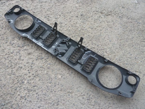 mascara suzuki jimny 2020 2021 2022 2023 2024 - dañada - Imagen 6