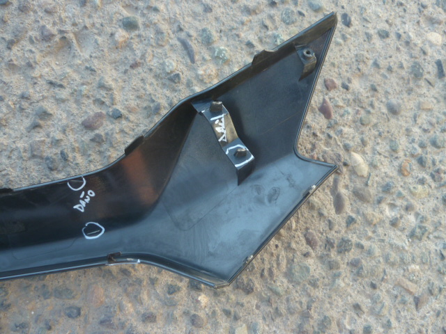 moldura central de mascara honda crv 2016 2017 daños - Imagen 2