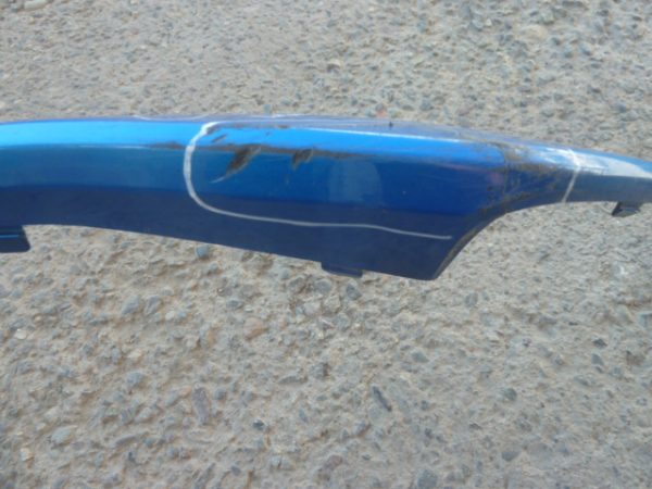 moldura inferior parachoque changan cs15 2024 2025 daños - Imagen 5