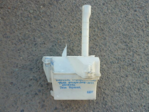 deposito limpiaparabrisa ford ecape 2008 2009 2011 dañado