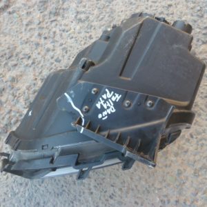 optico kia soul 2021 2022 inferior copiloto halogeno – dañado