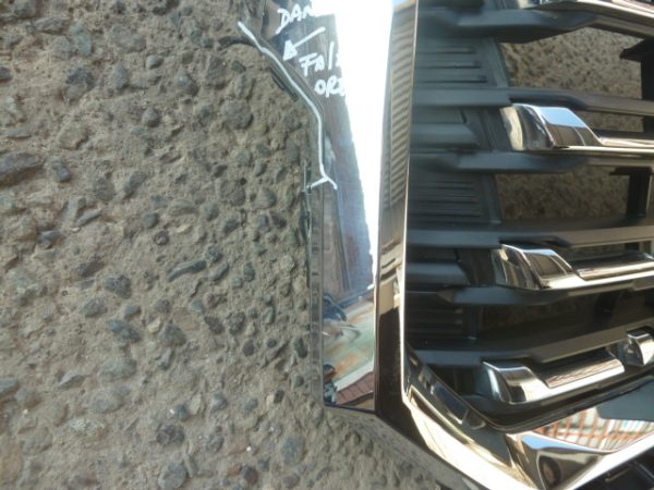 mascara  maxus t60 2024 2025 mxus t60 con daños - Imagen 4