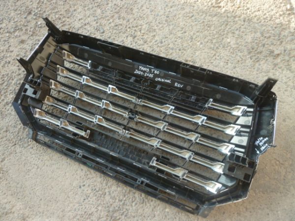 mascara  maxus t60 2024 2025 mxus t60 con daños - Imagen 2