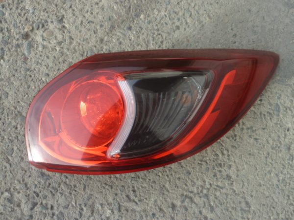 Foco mazda cx5 2012 2016 trasero copiloto original