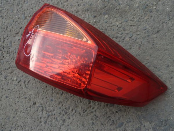 Foco honda city 2017 2020 original trasero copiloto daños