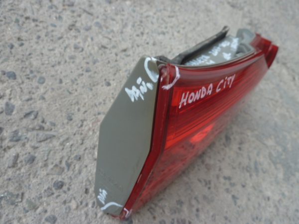Foco de maleta honda city 2017 2020 de maletero trasero chofer daños - Imagen 4