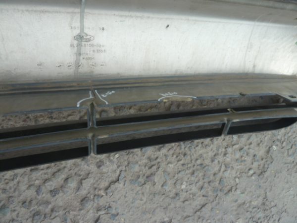 mascara ford explorer xlt 2007 2008 2009  - original daños - Imagen 4
