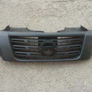 mascara nissan np300 np-300 2017 2018 2019 – original daños