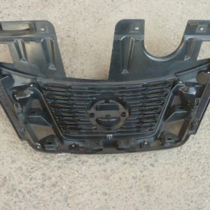 mascara nissan xtrail 2018 2019 – original daños