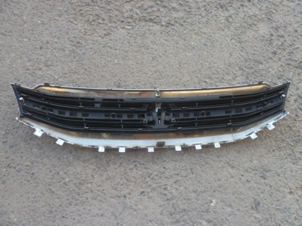 mascara suzuki ertiga 2016 2017 2018  - original daños - Imagen 4