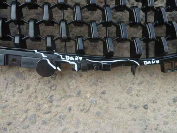 mascara rejilla mazda 6 2019 2020 2021 - original daños - Imagen 3