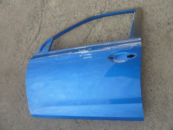 puerta hyundai i20 2017 2018 2019 delantera chofer  - daños
