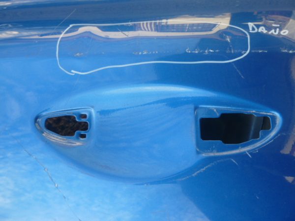puerta hyundai i20 2017 2018 2019 delantera chofer  - daños - Imagen 5
