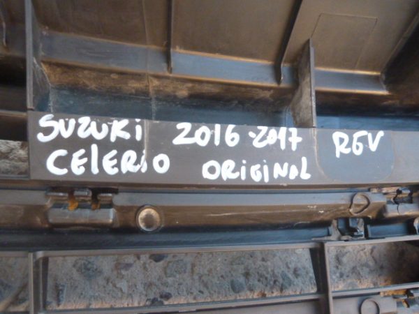 mascara suzuki celerio 2016 2017 2018 2019 con daños - Imagen 6