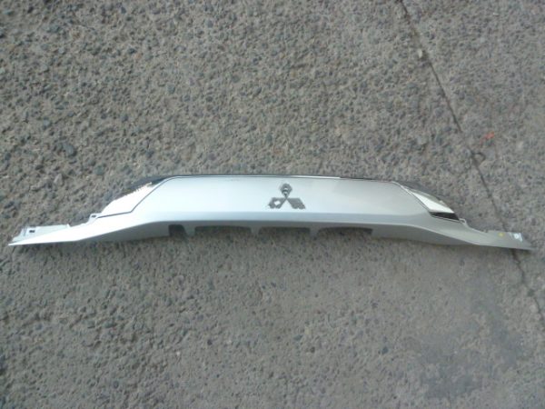 moldura de portalon outlander 2016 2022 original