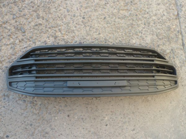 rejilla de parachoque ford ecosport 2014 2015 2016 daños