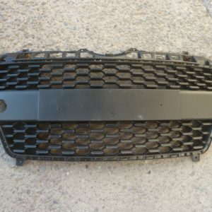 rejilla de parachoque grand i10 hatchback 2017 2018 daños