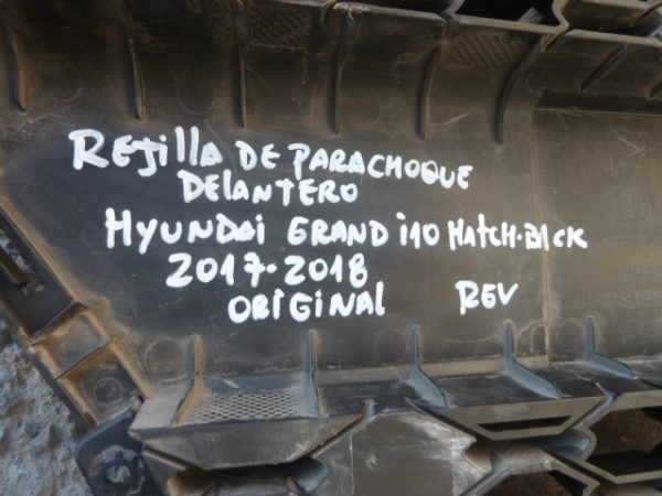 rejilla de parachoque grand i10 hatchback 2017 2018 daños - Imagen 2