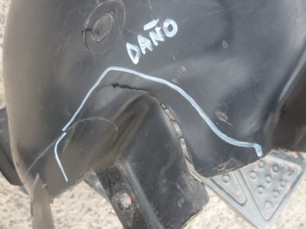 Guardafango volkswagen taos 2022 2024 delantero chofer daños - Imagen 2
