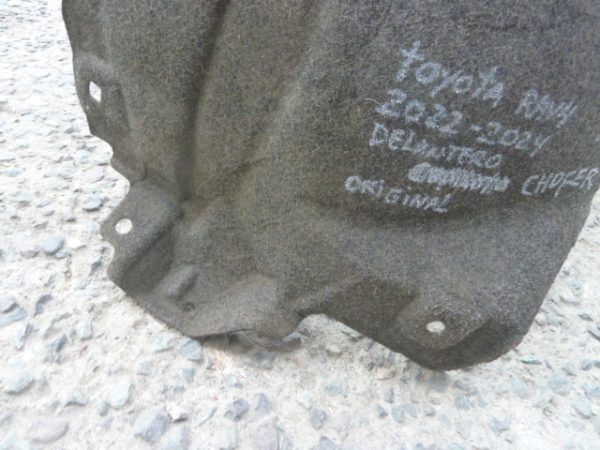 Guardafango toyota rav4 2022 2024 delant chofer Original daños - Imagen 5
