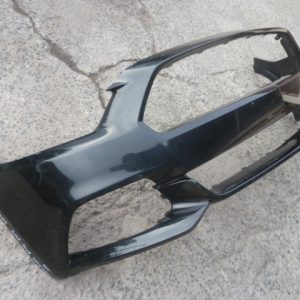 parachoque ford mustang 2015 2018 delantero le falta pedazo