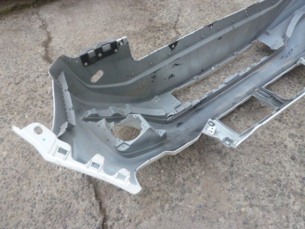 parachoque fiat cronos 2021 2022 2023 delantero con daños - Imagen 5