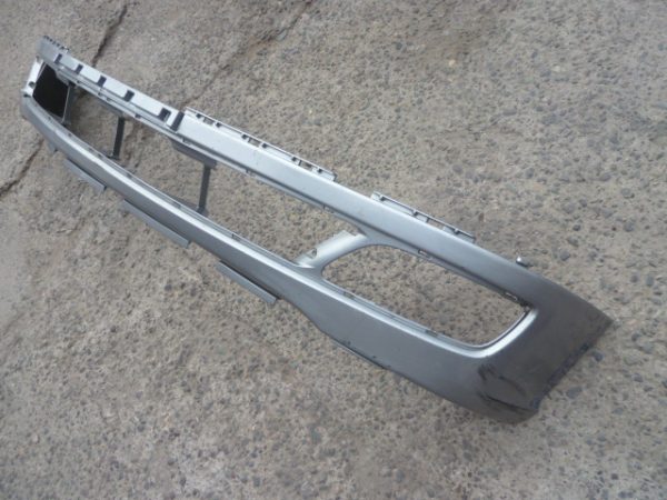 parachoque hyundai h1 2008 2014 inferior delantero - daños - Imagen 7