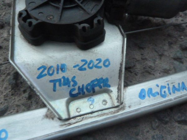 Cremallera alza vidrio mahindra scorpio 2010 2020 puerta trasera chofer - Imagen 2