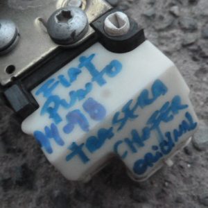 Chapa cerradura de puerta fiat punto 1994 1998 trasera chofer