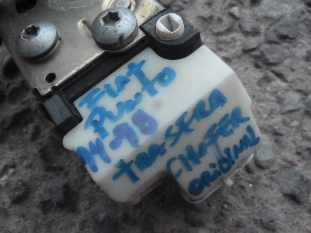 Chapa cerradura de puerta fiat punto 1994 1998 trasera chofer - Imagen 2