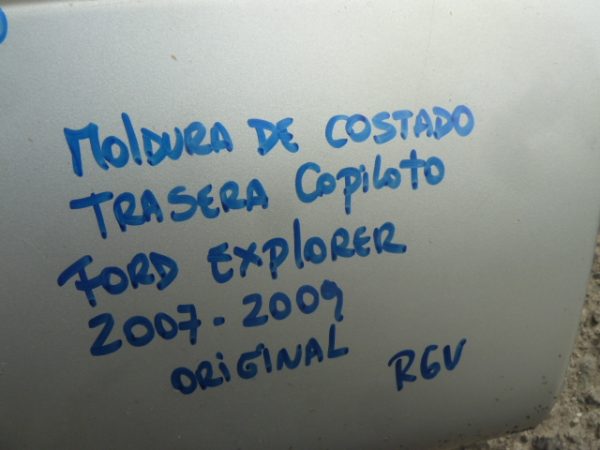 moldura costado ford explorer 2007 2009 trasero copiloto daños - Imagen 2