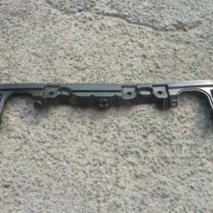 moldura toyota hilux revo 2016 2019 inferior parach delantero