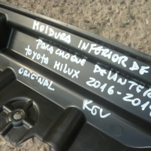 moldura toyota hilux revo 2016 2019 inferior parach delantero